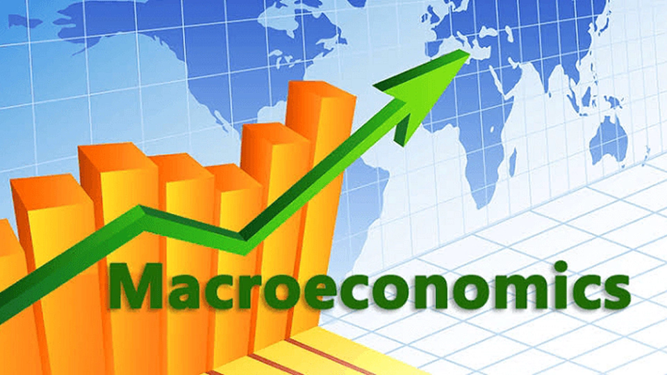 Intermediate Macroeconomics (ECO3302)